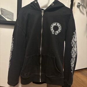 Black chrome heart